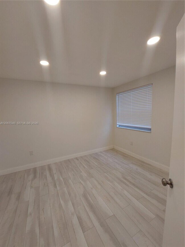 Building Photo - 6835 SW 45th Ln