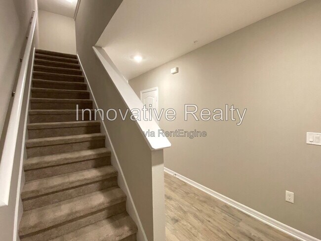 Building Photo - 302 Cedar Bark Ln