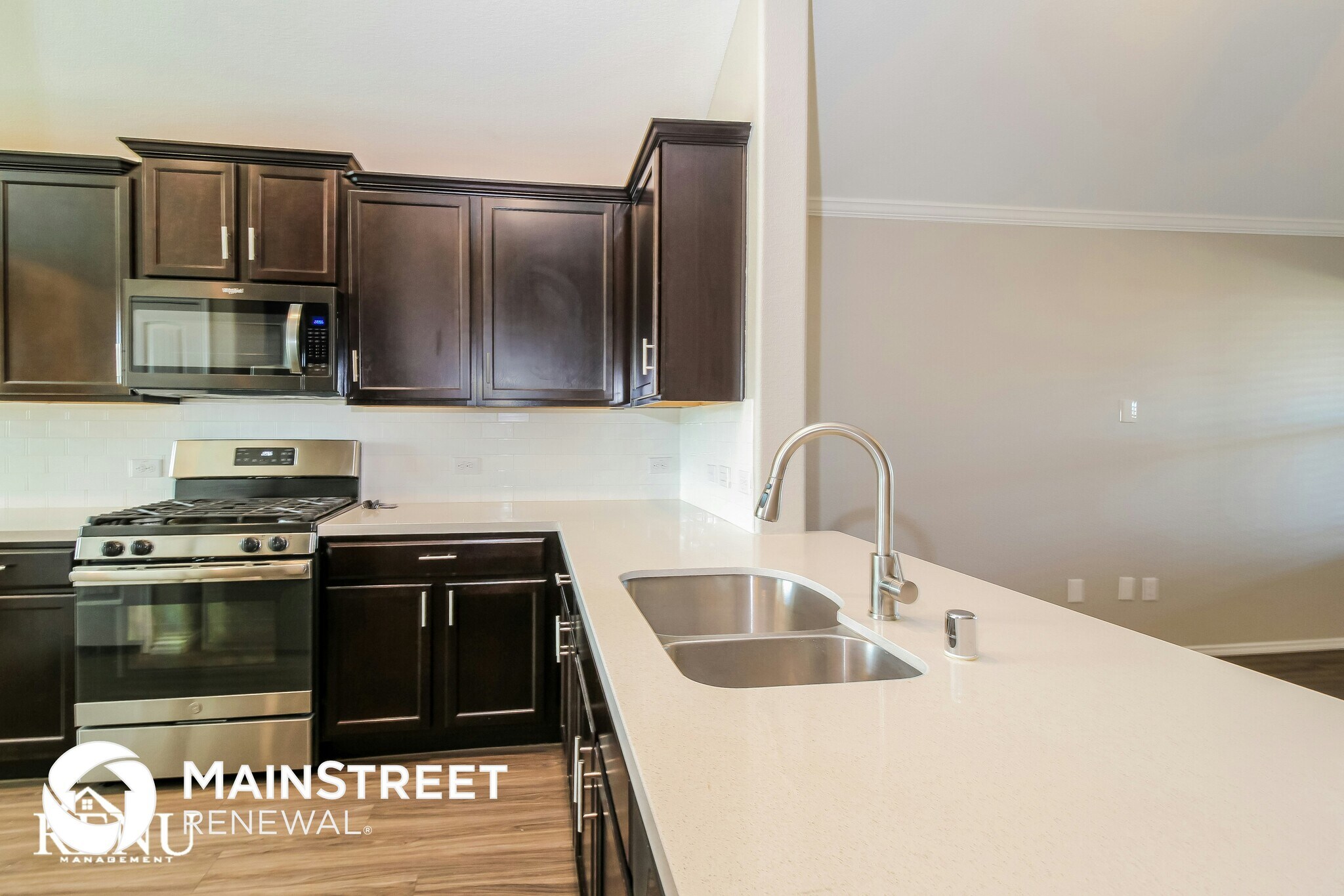 Building Photo - 416 Pollyann Trl