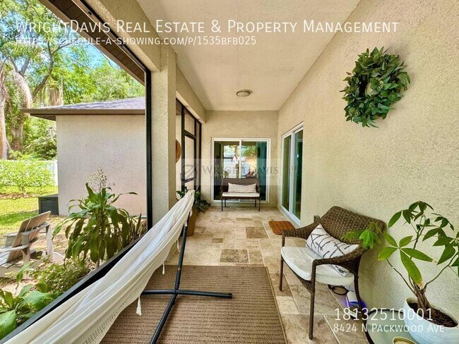 Building Photo - 8424 N Packwood Ave