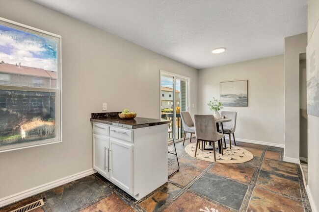 Building Photo - 2830 Keltic Ct