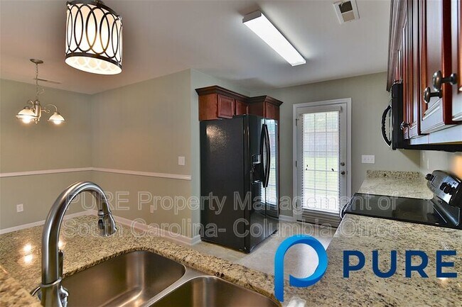 Building Photo - 133 Farrow Pointe Lane