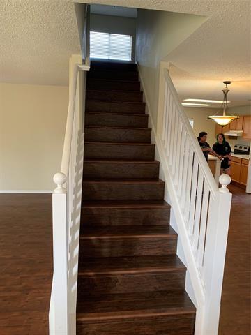 Building Photo - 904 Valleybrook Dr