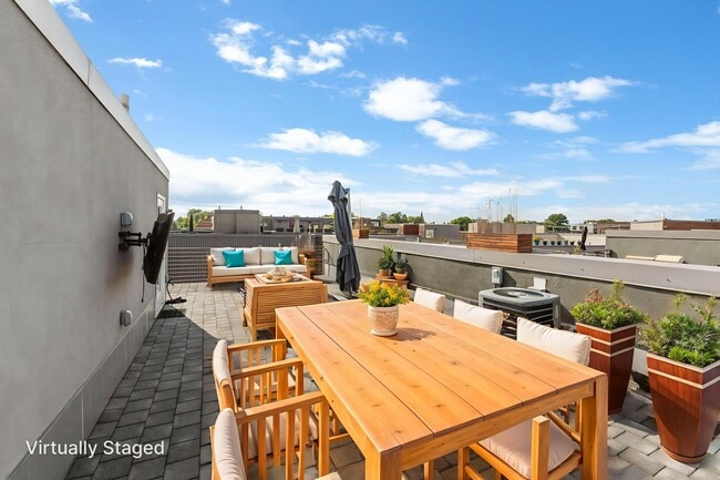 Building Photo - 801 N 6th St