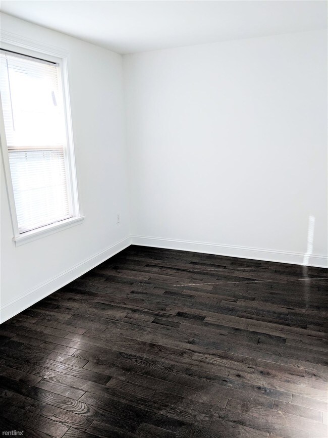 Building Photo - 1 br, 1 bath Apartment - 4102 Walnut St 1R