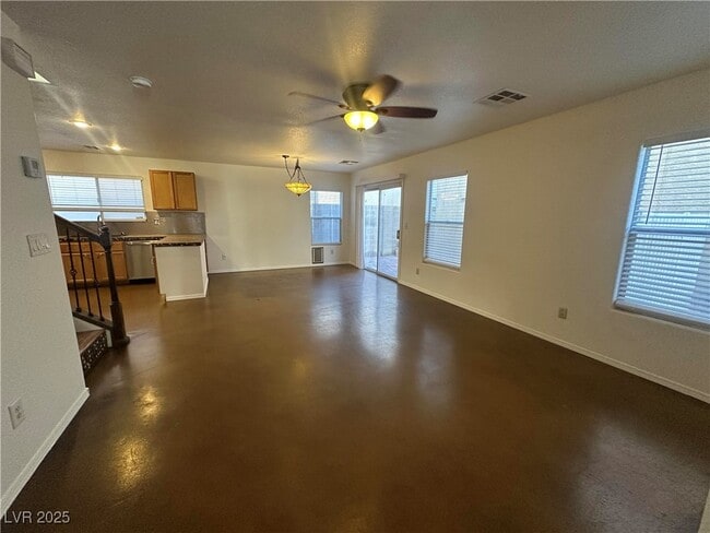Building Photo - 1276 Plum Canyon St