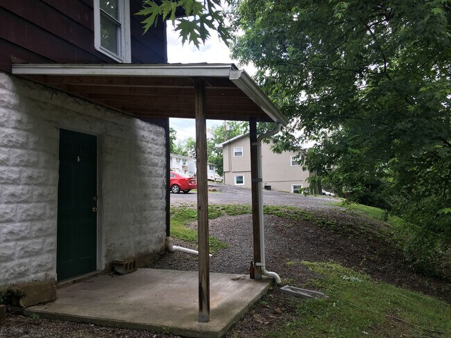 Building Photo - 377 Gilmore St