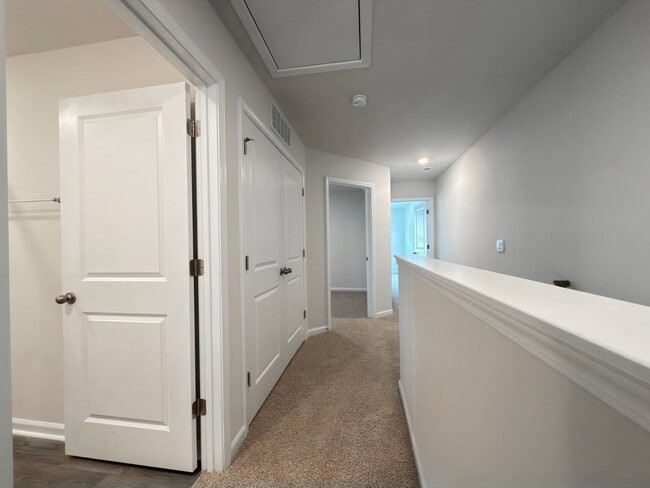 Building Photo - 8534 Beckett Chase Wy