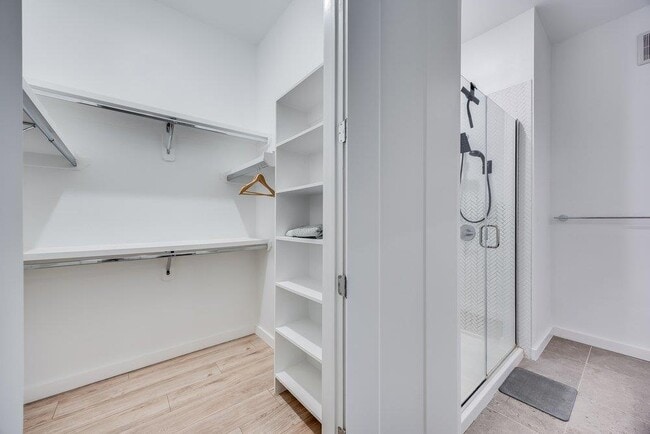 Building Photo - 4801 Springdale Rd