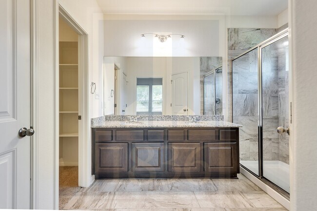 Building Photo - 872 Centerra Hills Cir