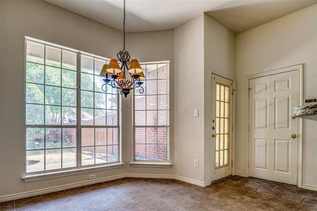 Building Photo - 318 Hampton Ct