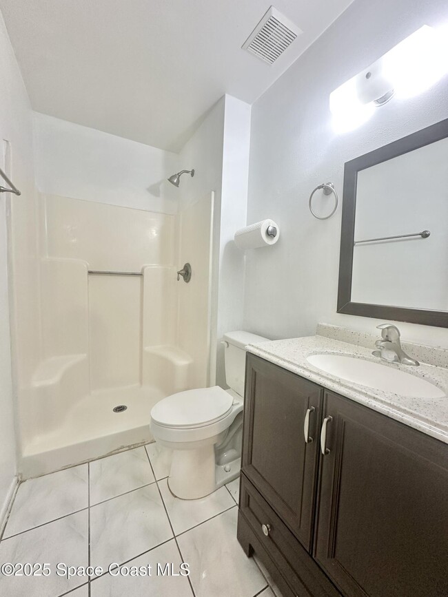 Building Photo - 5055 Canoni Pl