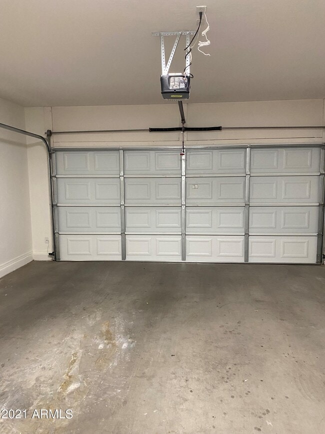 Building Photo - 41359 N Globe Ct