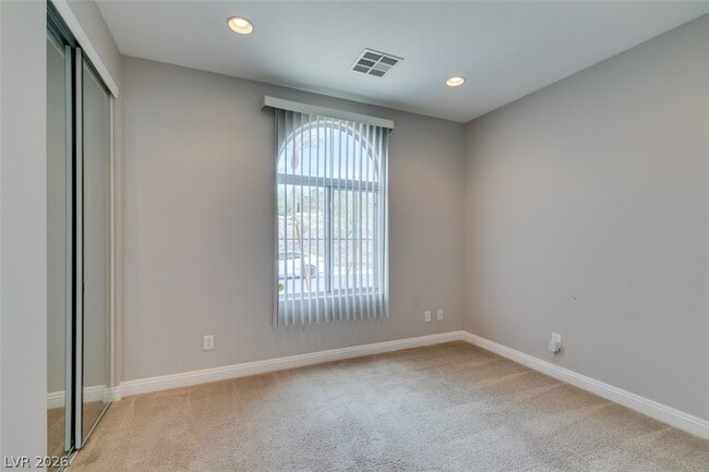 Building Photo - 13 Avenza Dr