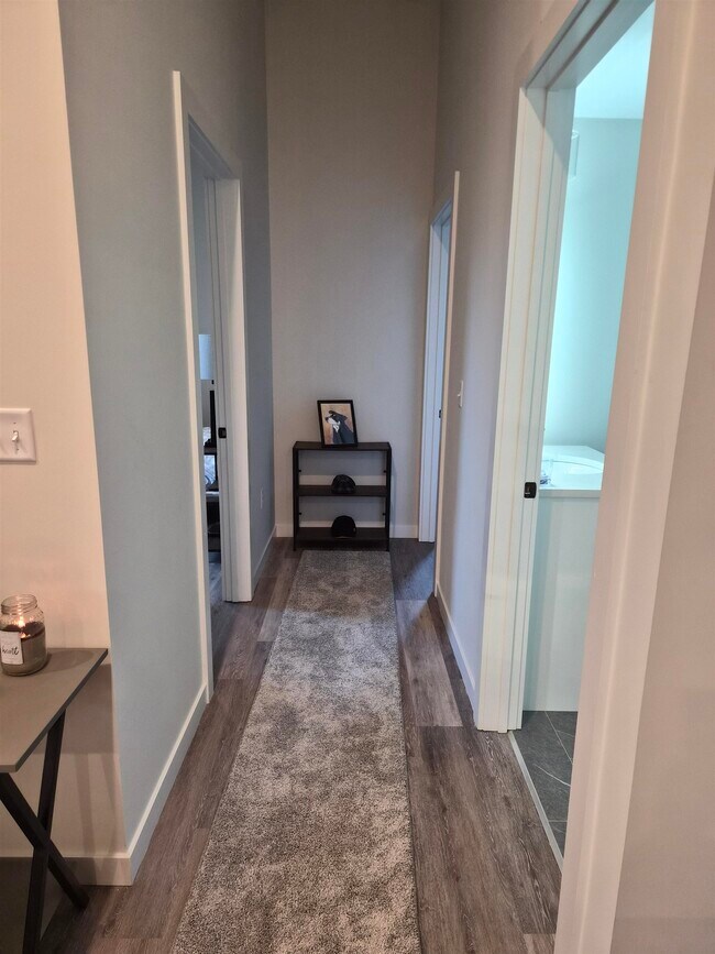 Building Photo - 36 Pleasant St