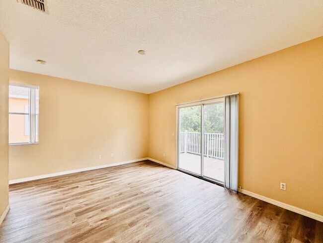 Building Photo - 1707 Retreat Cir