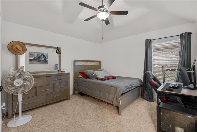 Building Photo - 1636 Longwood Glen Ln