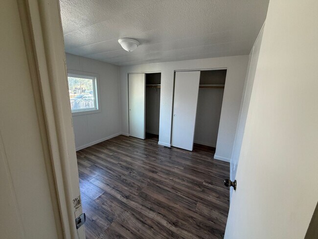 Building Photo - 2308 Airport Rd