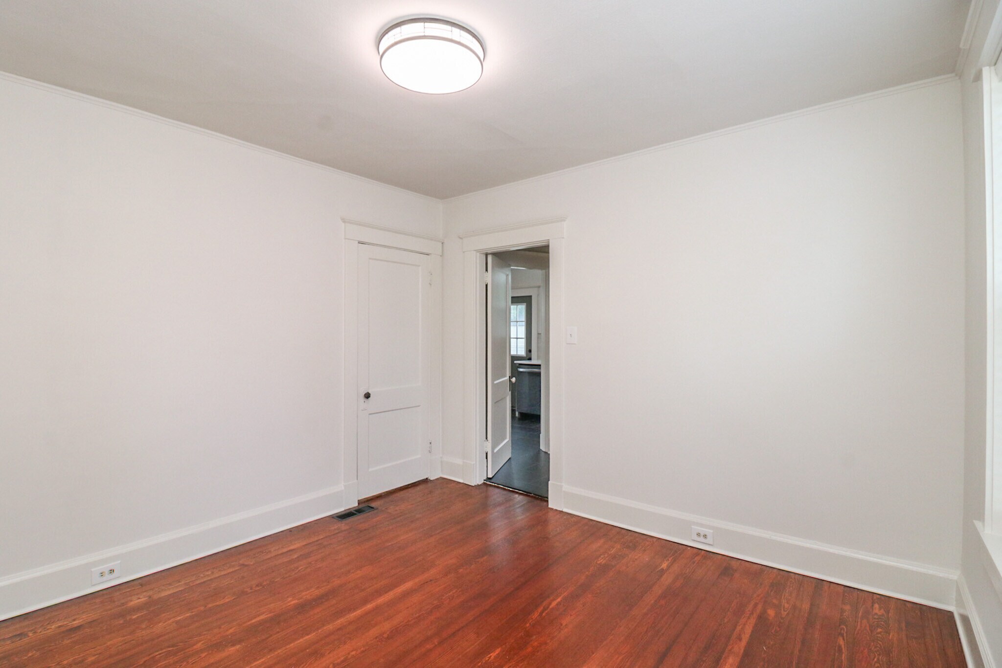 Building Photo - 2109 Williams Ave