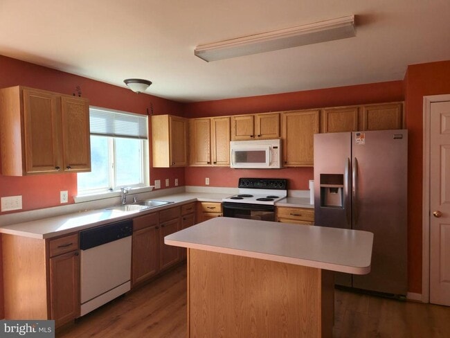 Building Photo - 157 Darling St