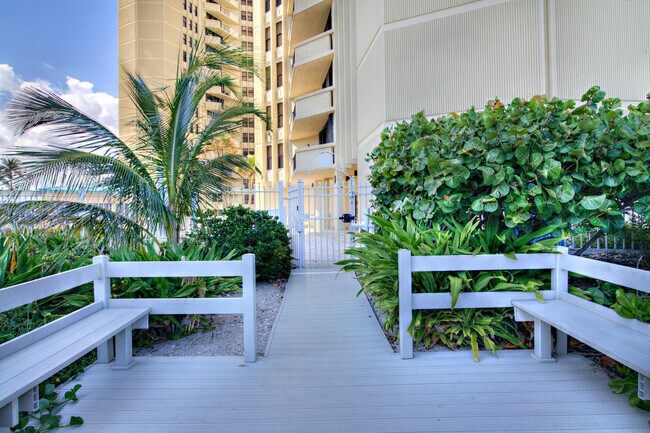 Building Photo - 2800 N Ocean Dr