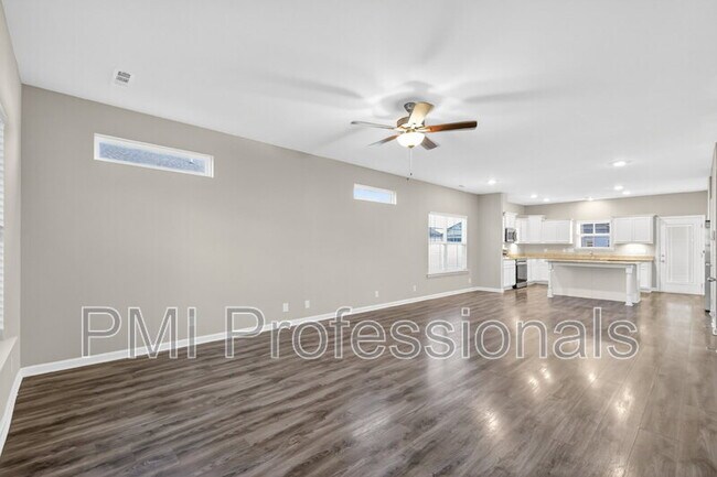 Building Photo - 353 Ruby Cate Wy