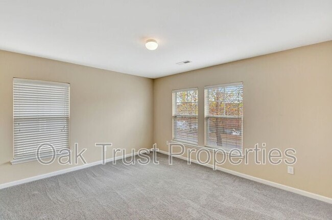 Building Photo - 186 Woodbrook Way