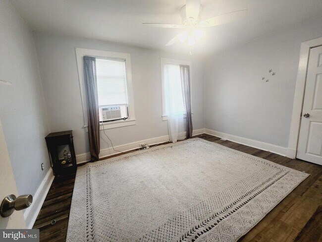 Building Photo - 5107 Walther Ave