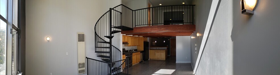 Building Photo - 701 Pennsylvania Ave