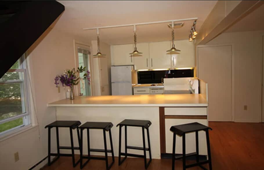 Building Photo - 301 Mill Rd