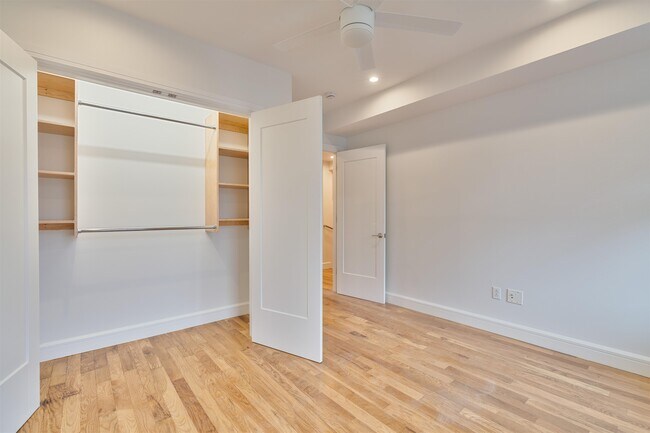 Building Photo - 47 Poplar St