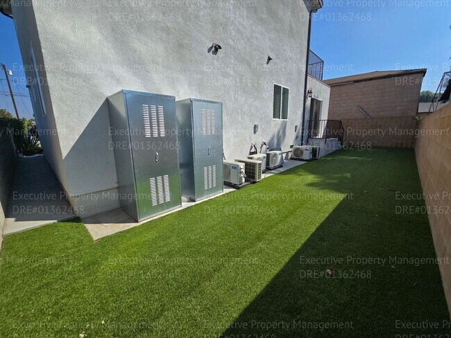 Building Photo - Newly constructed 3 bedroom/ 2 bathroom **...