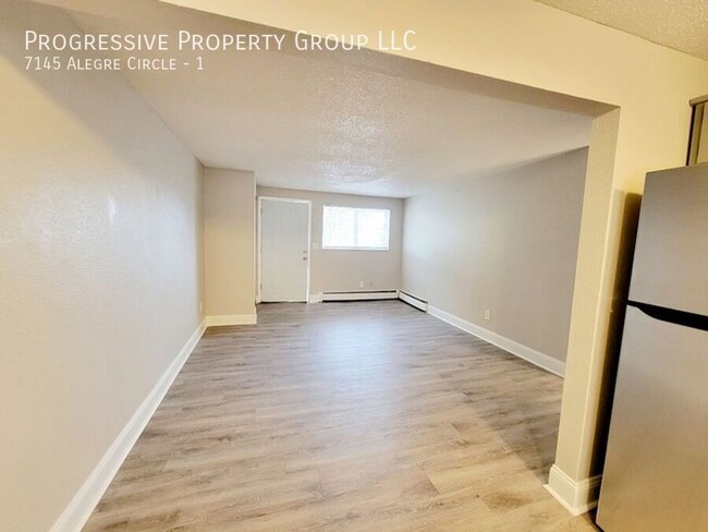 Building Photo - MOVE IN SPECIAL: First Full Month's Rent F...