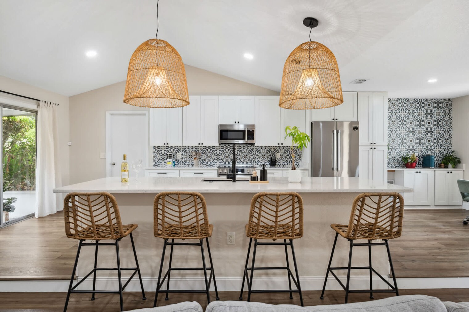 Building Photo - 4520 Lake Gem Cir