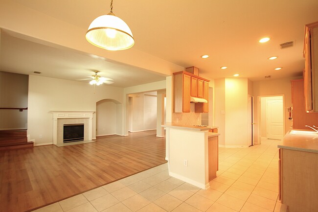 Building Photo - 4430 Waverly Canyon Ln