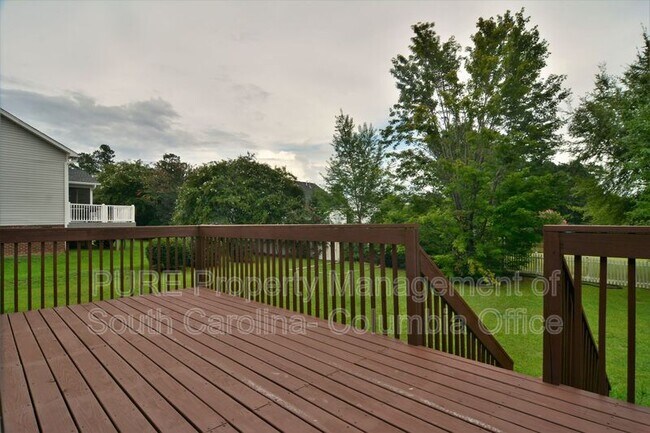 Building Photo - 210 Kingston Forest Dr