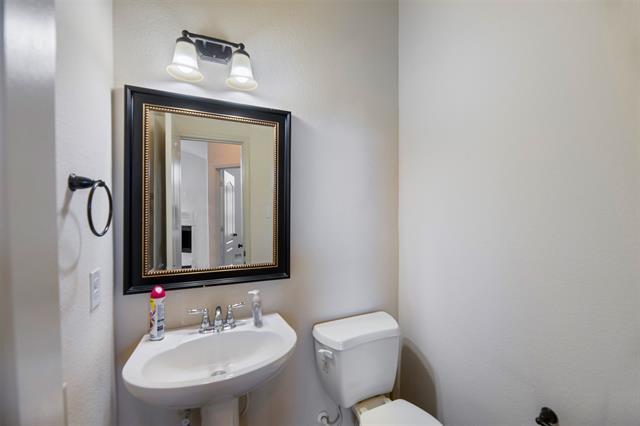 Building Photo - 1636 Quail Grove Dr