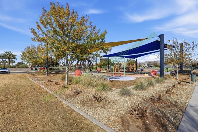 Building Photo - Modern Mesa Living in a Prime East Valley Location