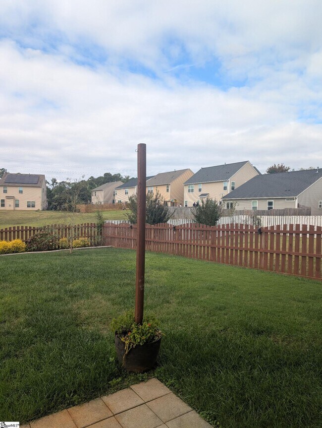 Building Photo - 212 Werninger Ct