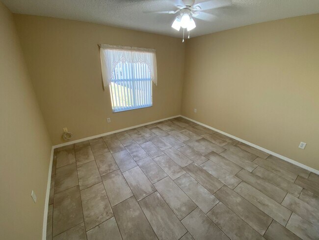 Building Photo - Charming Just Renovated Unfurnished ANNUAL LEASE - 2 Bedroom 2 Bath Patio Villa - Located In The ...