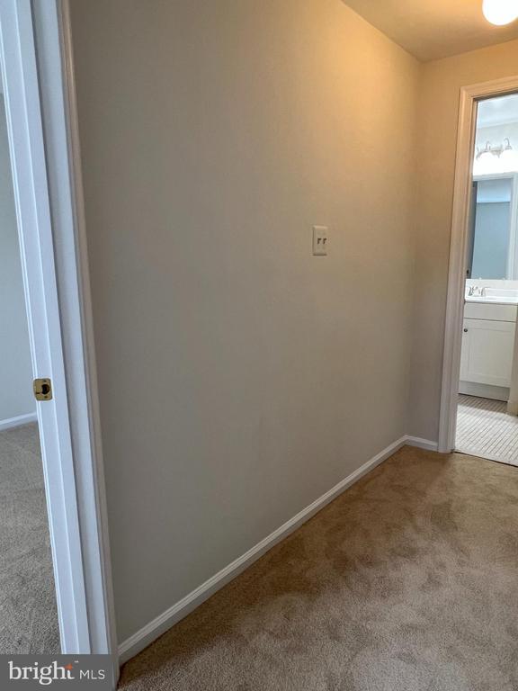 Building Photo - 6015 Netherton St