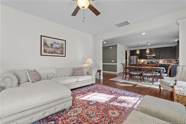 Building Photo - 65 Pedley Pl