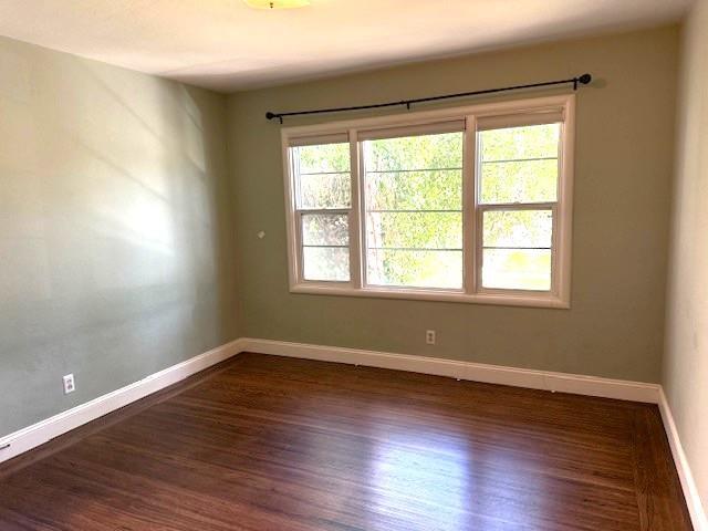 Building Photo - 515 N El Camino Real