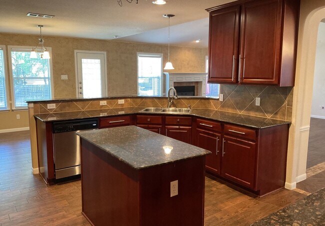 Building Photo - COMING SOON - INCLUDING A HOT TUB!