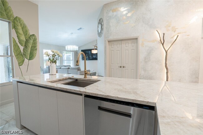 Building Photo - 7712 Citrus Hill Ln