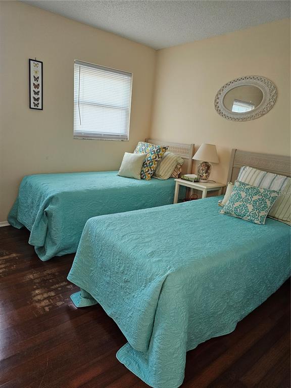 Building Photo - 1255 Tarpon Center Dr