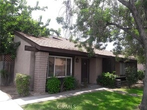 Building Photo - 2100 Pinon Springs Cir