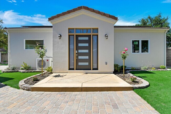 Building Photo - $3,549/mo – Brand-New 2 Bed / 2 Bath Private ADU – Agoura Hills | 800 Sq Ft