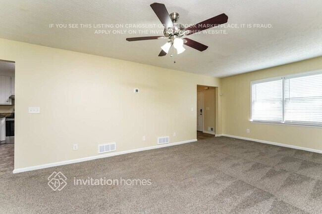 Building Photo - 452 Tower Pl