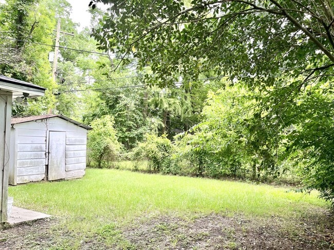 Building Photo - 7440 Richey Dr
